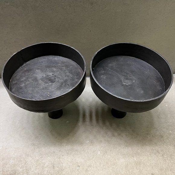 Pair of Vintage Black Iron Candlestick Holders - Picture 3 of 5